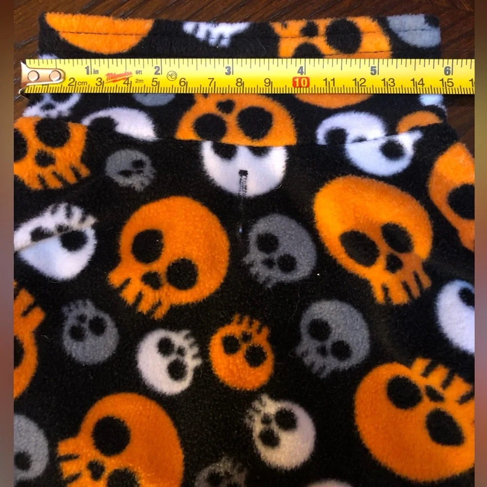 PET🐶 Orange and Black Skull Print outfit SIZE X SMALL & SIZE SMALL
